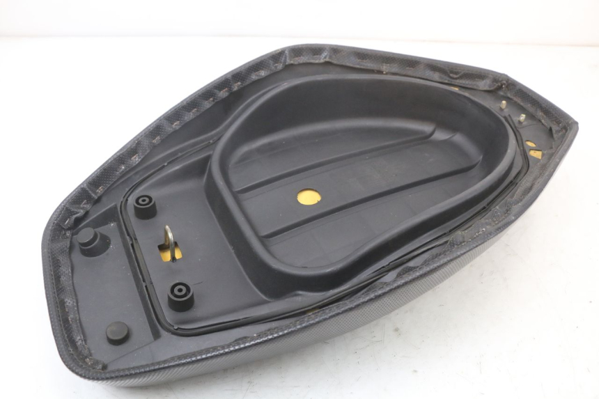 photo de SELLE TNT MOTOR ROMA 10' 2T 50 (2011 - 2018) - Zoom composants