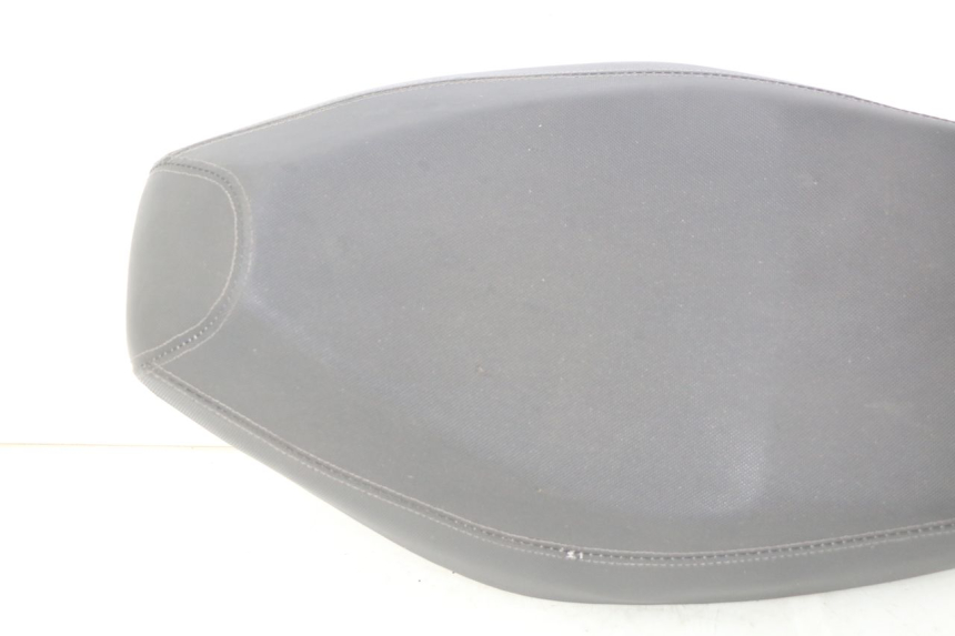 photo de SELLE TNT MOTOR ROMA 10' 4T 50 (2019 - 2022) - Zoom composants