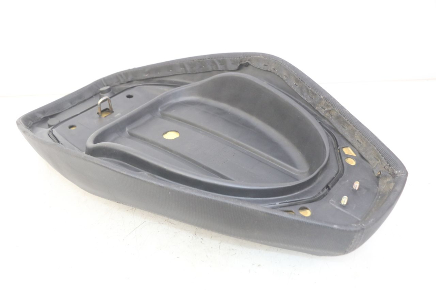 photo de SELLE TNT MOTOR ROMA 10' 4T 50 (2019 - 2022) - Points de fixation