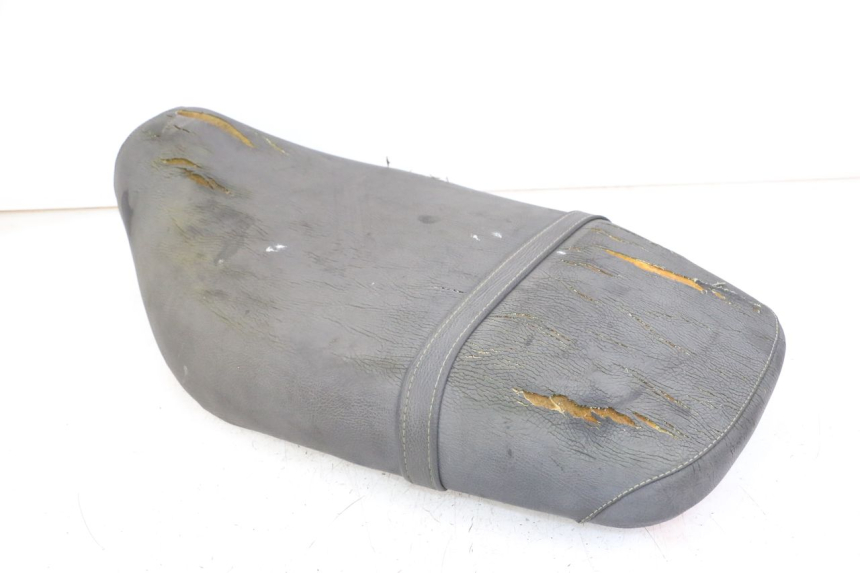 photo de SELLE GILERA RUNNER LC 50 (1997 - 1998) - Autre angle de vue