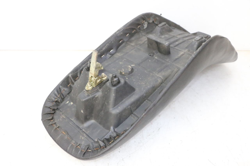 photo de SELLE HYTRACK S 150 (2003 - 2011) - Autre angle de vue