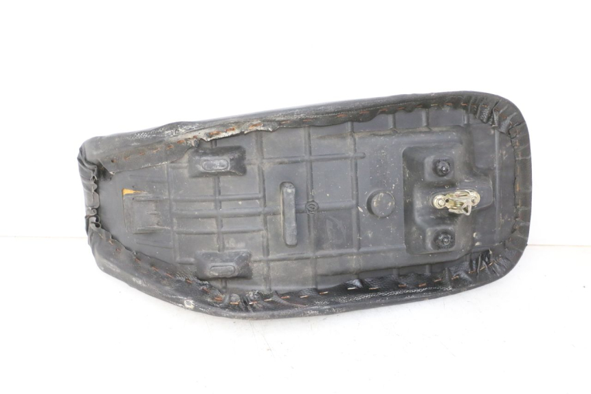 photo de SELLE HYTRACK S 150 (2003 - 2011) - Points de fixation