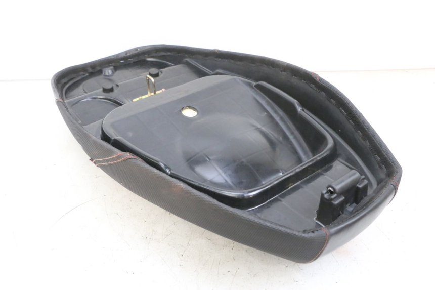 photo de SELLE JM MOTORS SANTANA EVO 50 (2024 - 2026) - Autre angle de vue