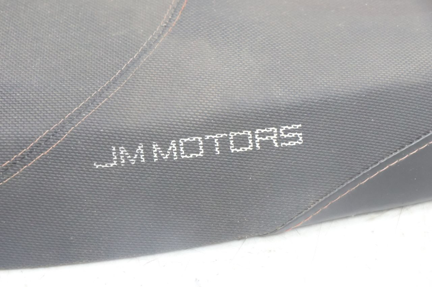 photo de SELLE JM MOTORS SANTANA EVO 50 (2024 - 2026) - Points de fixation