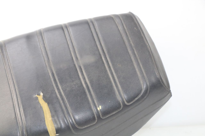 photo de SELLE PEUGEOT SC 50 (1988 - 1992) - Angle alternatif