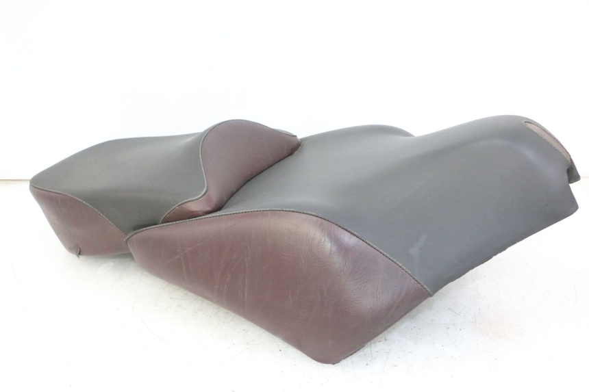 photo de SELLE APRILIA SCARABEO GT TOURING 125 (1999 - 2005) - Inspection visuelle