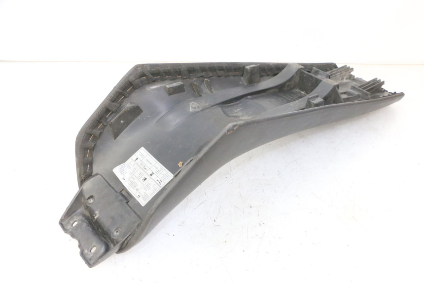 photo de SELLE DERBI SENDA SM DRD 50 (2008 - 2013) - Détails caractéristiques