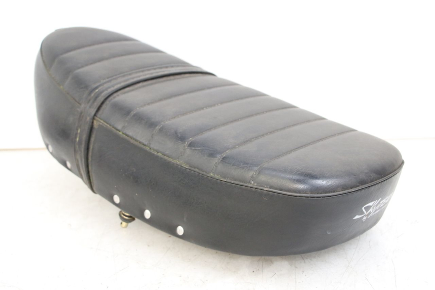 photo de SELLE SKYTEAM SKYMAX PRO 125 (2012 - 2016) - Autre angle de vue