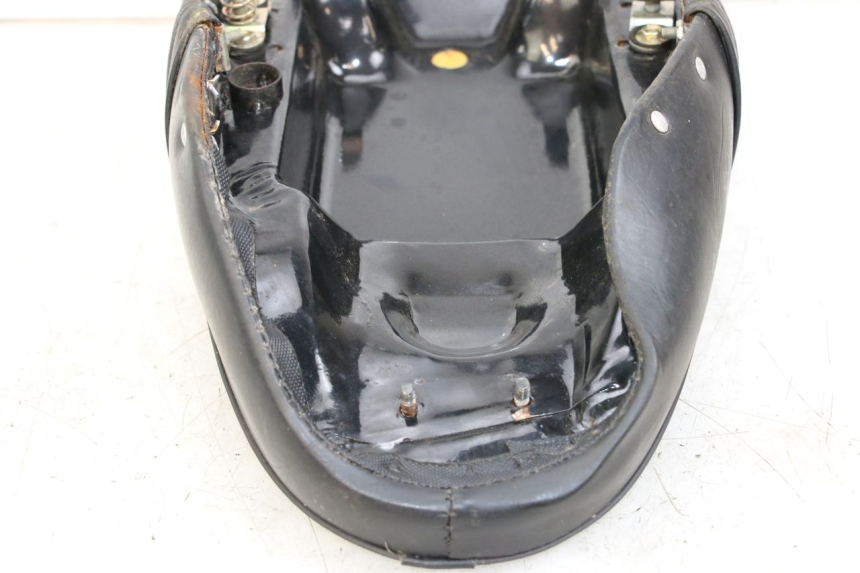 photo de SELLE SKYTEAM SKYMAX PRO 125 (2012 - 2016) - État de surface