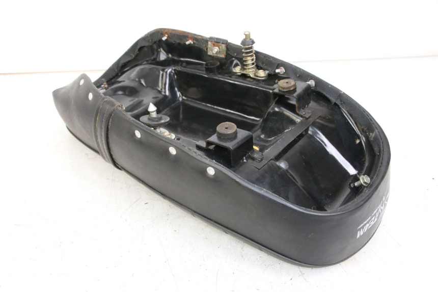 photo de SELLE SKYTEAM SKYMAX PRO 125 (2012 - 2016) - Marquages et références