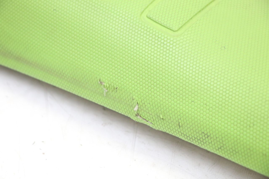 photo de SELLE SMALL MX THUNDER 250 - Points de fixation