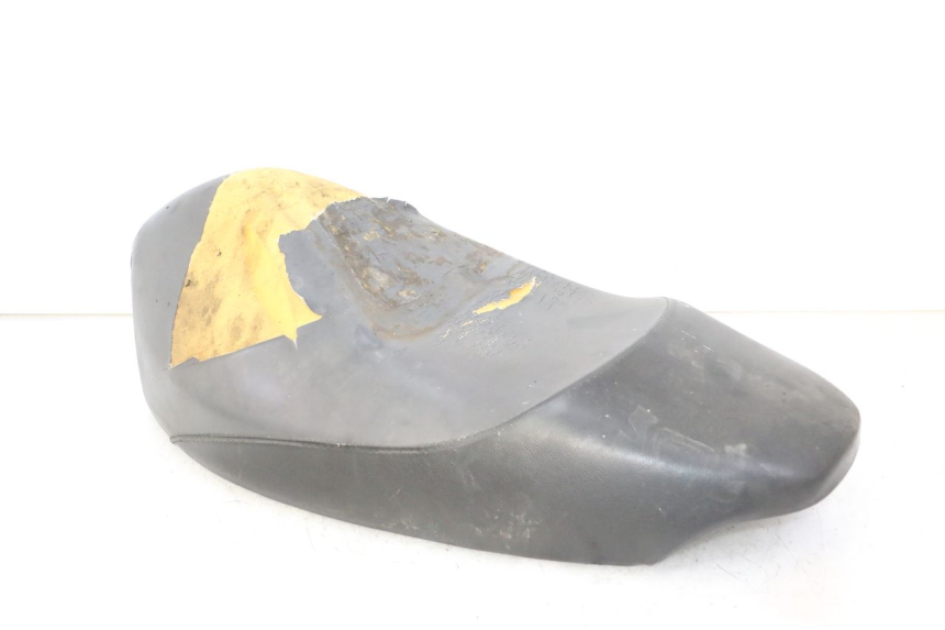 photo de SELLE PEUGEOT SPEEDAKE 50 (1995 - 1997) - Points de fixation