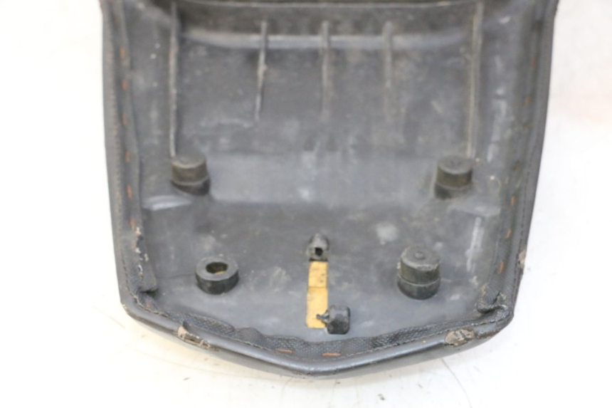 photo de SELLE PEUGEOT SPEEDFIGHT 3 AIR 50 (2009 - 2015) - Vue d’ensemble