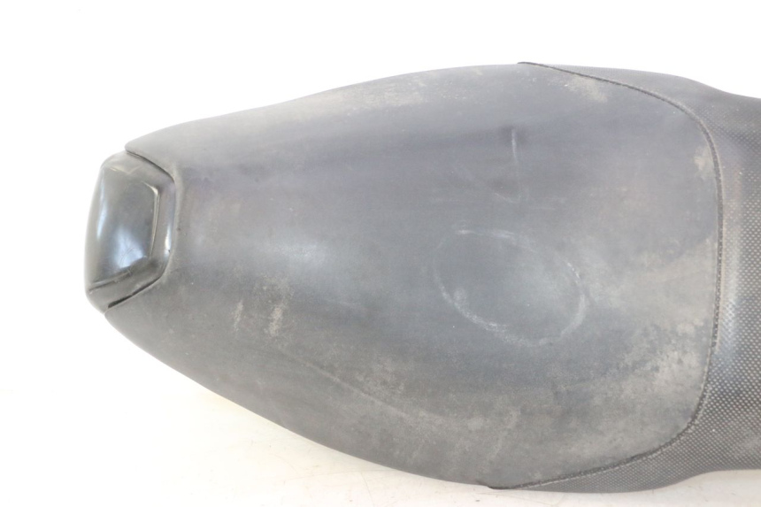 photo de SELLE PEUGEOT SPEEDFIGHT LC 50 (1996 - 2002) - Photo complémentaire