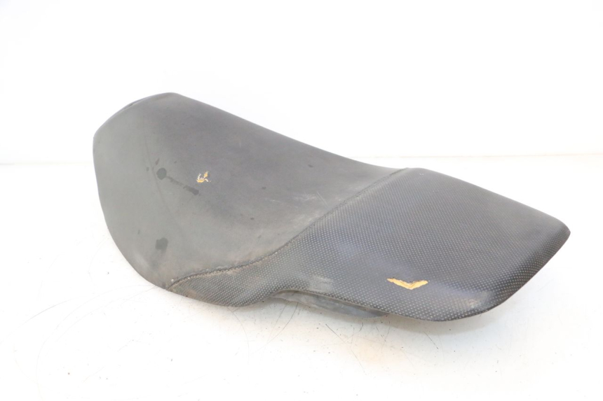 photo de SELLE PEUGEOT SPEEDFIGHT LC 50 (1996 - 2002) - État de surface