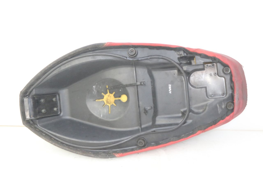 photo de SELLE APRILIA SR 2T 50 (2012 - 2017) - Zoom composants