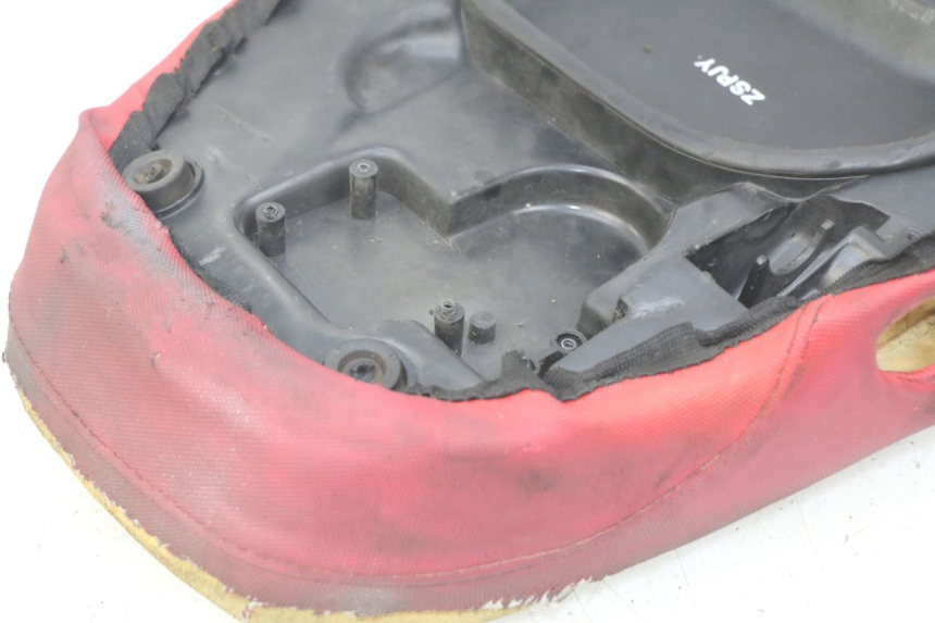 photo de SELLE APRILIA SR 2T 50 (2012 - 2017) - État de surface