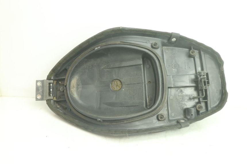 photo de SELLE GILERA STALKER 50 (2004 - 2014) - Marquages et références