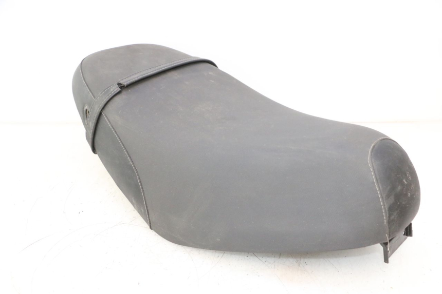 photo de SELLE GILERA STALKER 50 (2004 - 2014) - Points de fixation