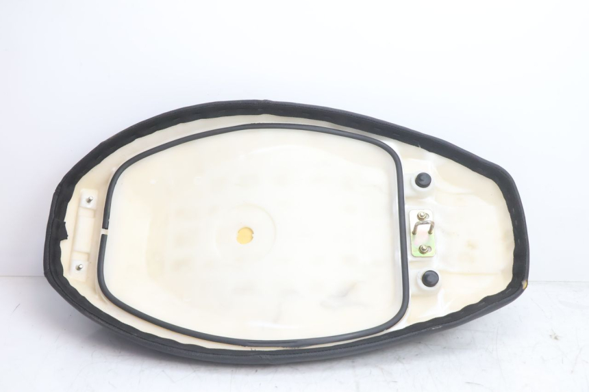 photo de SELLE VASTRO STREET S 50 (2016 - 2021) - Vue d’ensemble