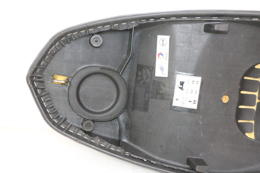 photo de SELLE PEUGEOT STREETZONE I 2T 50 (2018 - 2020) - Pièce contrôlée