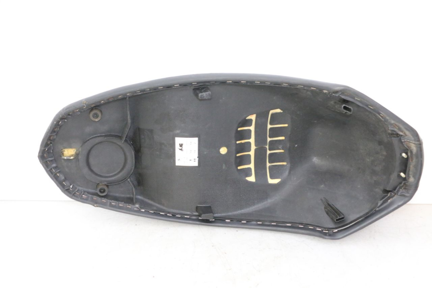 photo de SELLE PEUGEOT STREETZONE I NAKED 2T 50 (2018 - 2020) - Vue produit