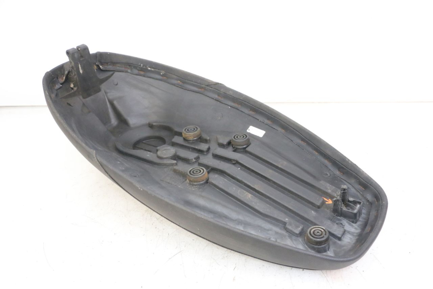 photo de SELLE MBK STUNT NAKED 50 (2004 - 2018) - Vue rapprochée