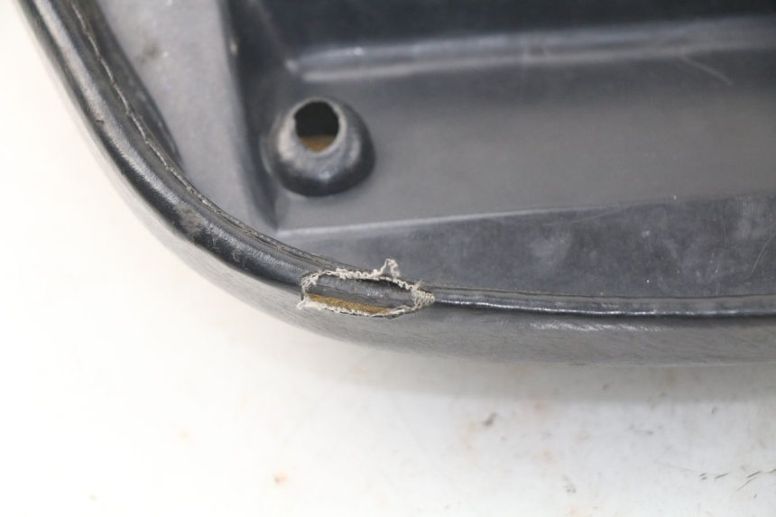 photo de SELLE JM MOTORS SUNNY 50 (2017 - 2020) - Gros plan technique