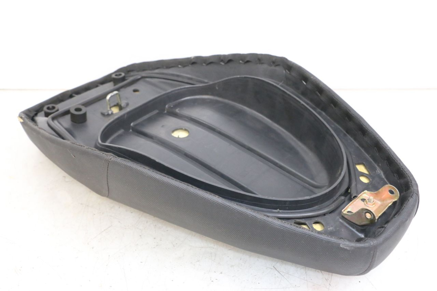 photo de SELLE JM MOTORS SUNNY 50 (2017 - 2020) - Gros plan technique