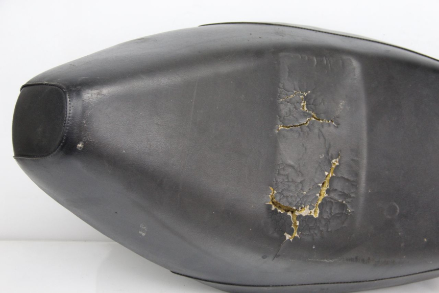 photo de SELLE PEUGEOT SV 80 (1993 - 1997) - Zoom état d’usage