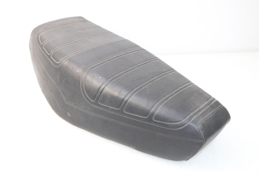 photo de SELLE PEUGEOT SX 80 (1986 - 1995) - Autre angle de vue