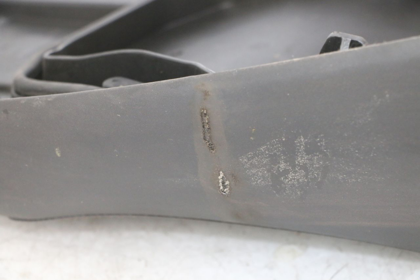 photo de SELLE APRILIA SXR 50 (2021 - 2023) - Zoom composants