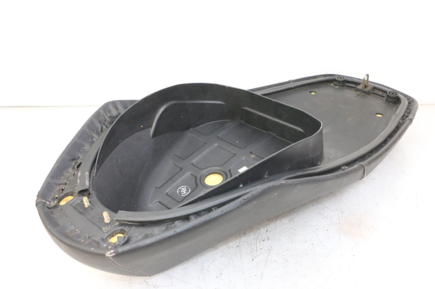 photo de SELLE SYM JET 14 4T 50 (2018 - 2022) - Points de fixation