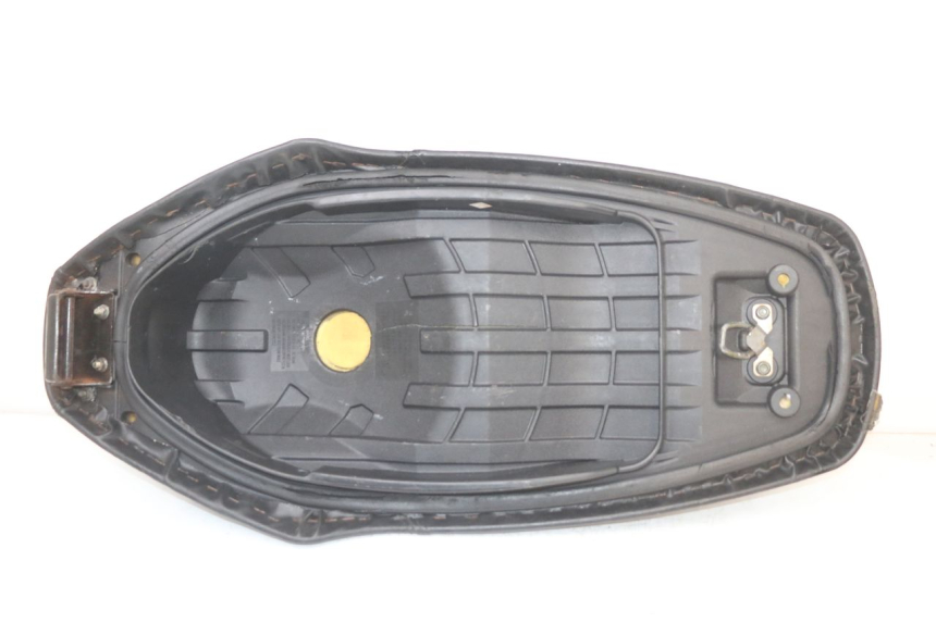 photo de SELLE SYM ORBIT III 3 4T 50 (2018 - 2021) - Marquages et références