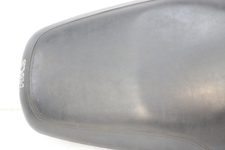 photo de SELLE SYM ORBIT III 3 4T 50 (2018 - 2021) - Détail de la pièce