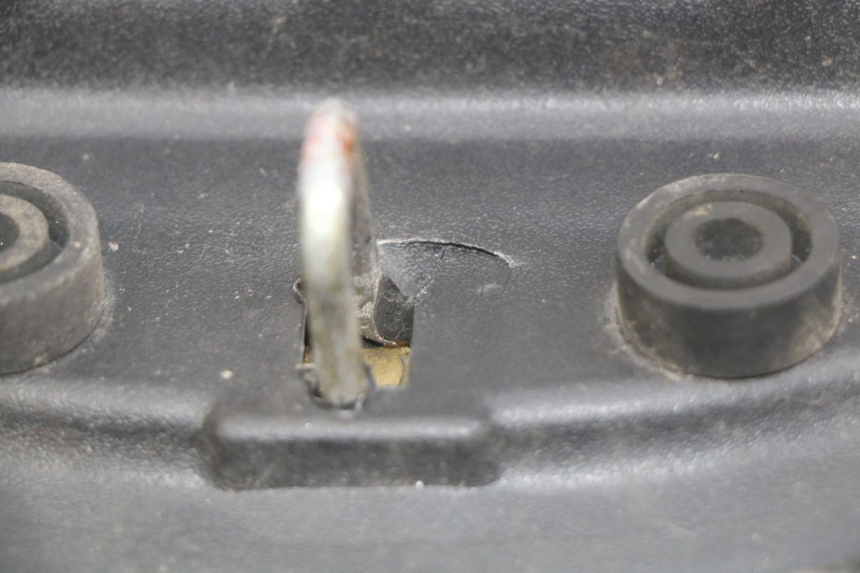 photo de SELLE SYM SYMPHONY 125 (2009 - 2015) - Gros plan technique