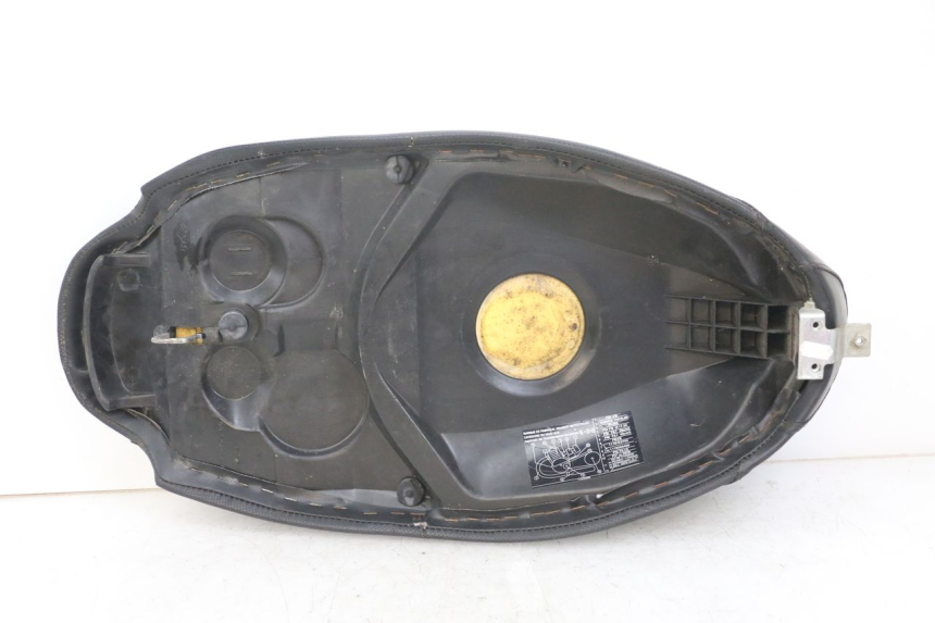 photo de SELLE PEUGEOT TKR TREKKER FURIOUS 50 (2005 - 2014) - Focus structure