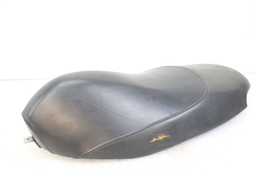 photo de SELLE PEUGEOT TKR TREKKER FURIOUS 50 (2005 - 2014) - Pièce contrôlée