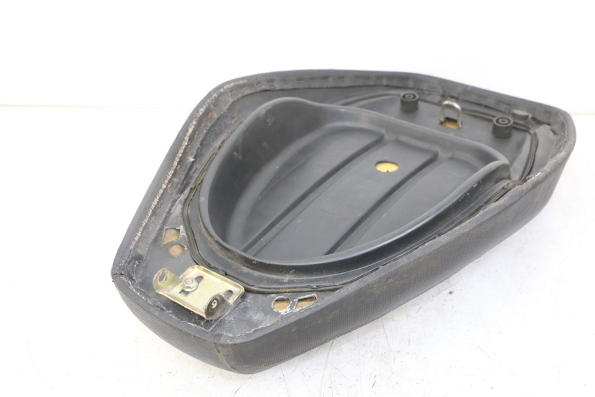 photo de SELLE TNT MOTOR ROMA 10' 4T 50 (2019 - 2022) - Détail de la pièce