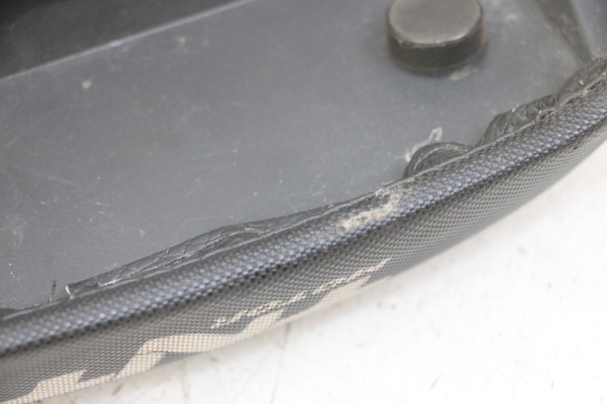 photo de SELLE TNT MOTOR ROMA 10' 4T 50 (2019 - 2022) - Autre angle de vue