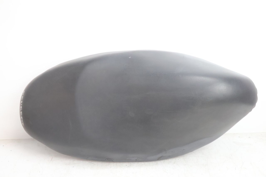 photo de SELLE PEUGEOT TREKKER 50 (1995 - 2004) - Vue principale