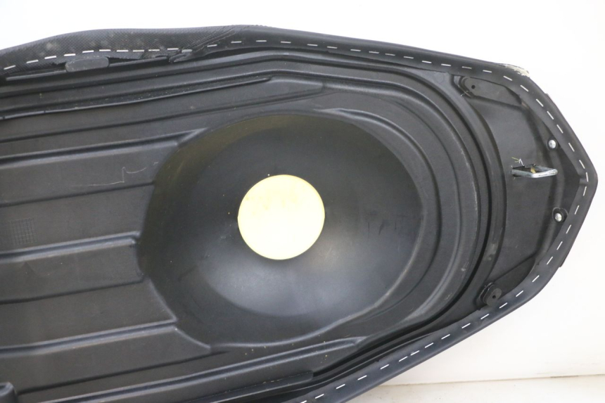 photo de SELLE YAMAHA TRICITY 300 (2020 - 2024) - Zoom composants