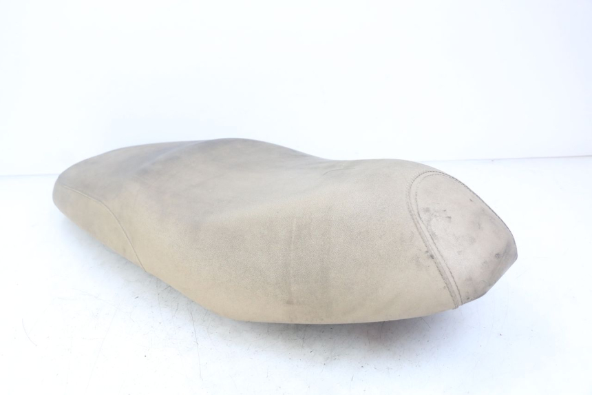 photo de SELLE PEUGEOT TWEET 4T 50 (2010 - 2014) - Détail de la pièce