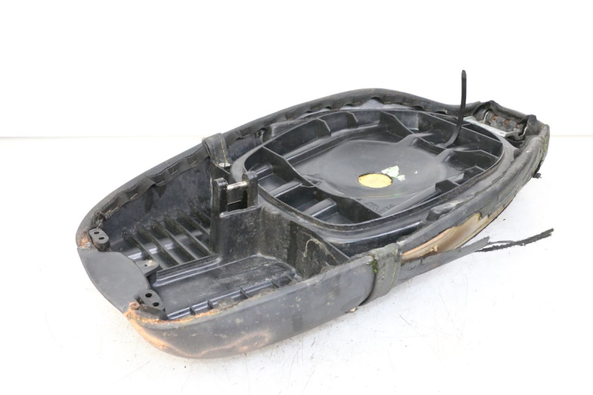 photo de SELLE PIAGGIO TYPHOON 50 (2000 - 2009) - Autre angle de vue