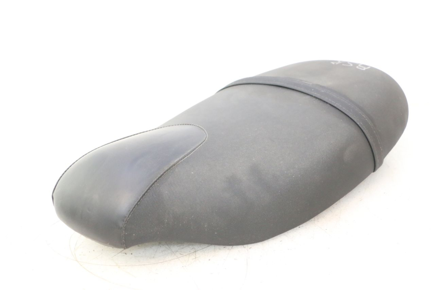 photo de SELLE PIAGGIO TYPHOON 50 (2000 - 2009) - Détails caractéristiques