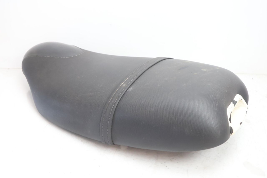 photo de SELLE PIAGGIO TYPHOON 50 (2000 - 2009) - Vue d’ensemble