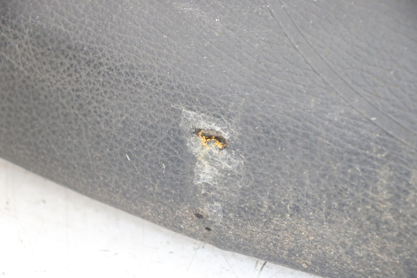 photo de SELLE PIAGGIO TYPHOON 80 (1994 - 1997) - État de surface