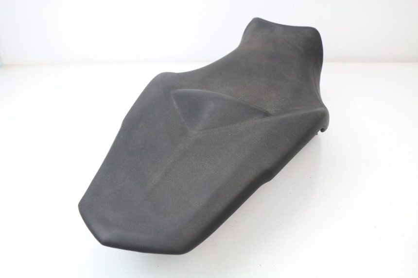 photo de SELLE HONDA VFR F 1200 (2010 - 2015) - Autre angle de vue