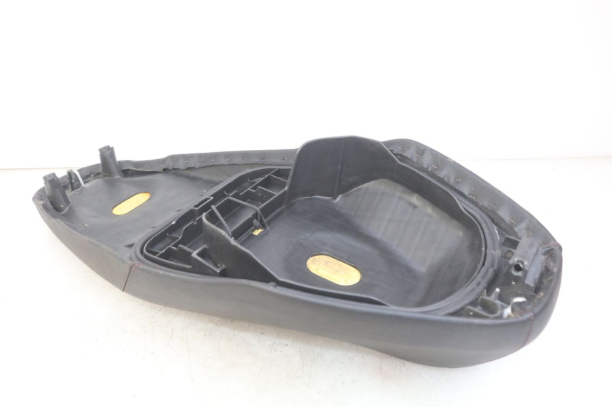 photo de SELLE HONDA VISION NSC R 50 (2013 - 2015) - Autre angle de vue