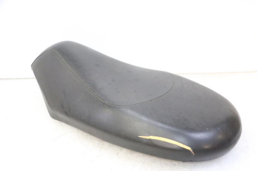 photo de SELLE PEUGEOT VIVACITY NEW 2T 50 (2008 - 2017) - Vue rapprochée